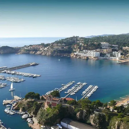 Apartment Apartament A La Placeta De Sant Joan 21, 3r Sant Feliu de Guixols